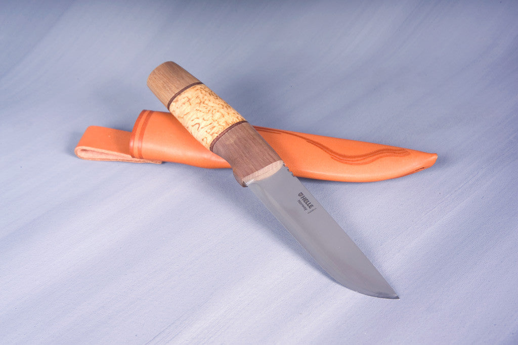 Helle BraKar knife